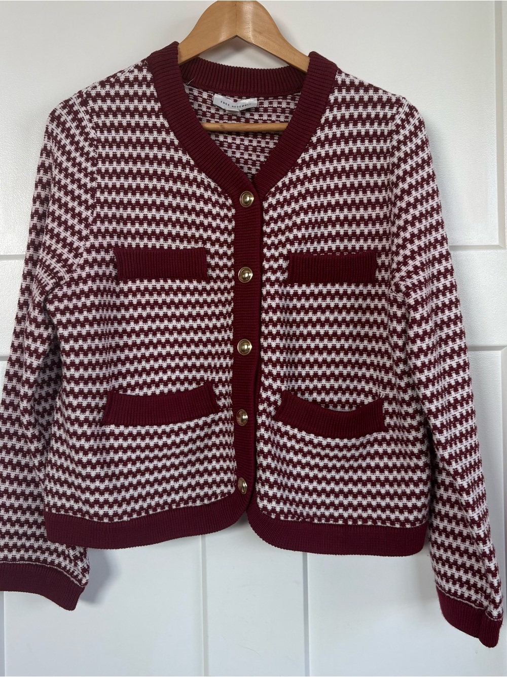Free Assembly Woven Houndstooth Burgundy & White Cardigan Sweater S: Large - Picture 2 of 16